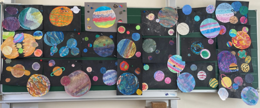 Planetenbilder der Grundschüler